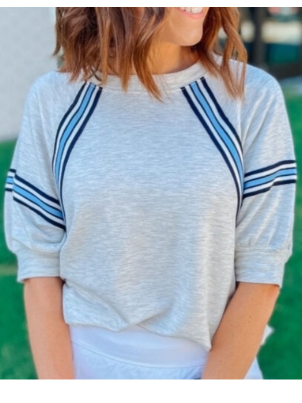 Evereve Light Gray Short Sleeve Top with Navy & Sky Blue Stripe Accents